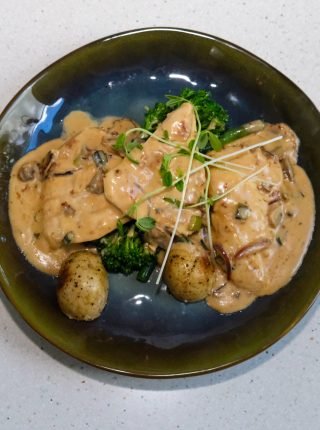 Chicken Scallopini Ala Funghi